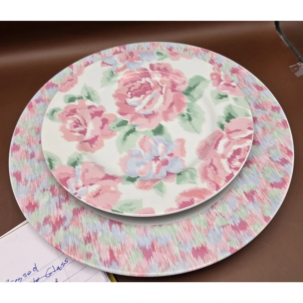 Vintage Dinner Plates /Salad. 2 In Set Pink Roses‎ And Design By Lynn Hollyn